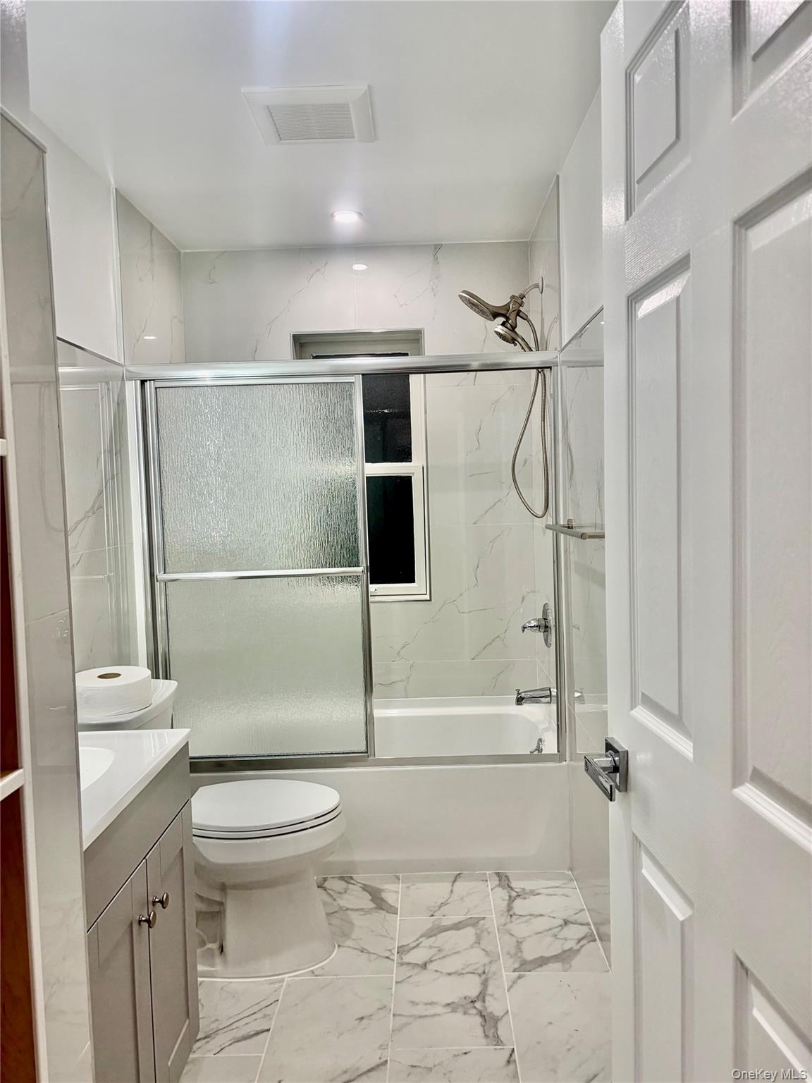 #13 photo, 15 Potamac St., Yonkers , NY 10710