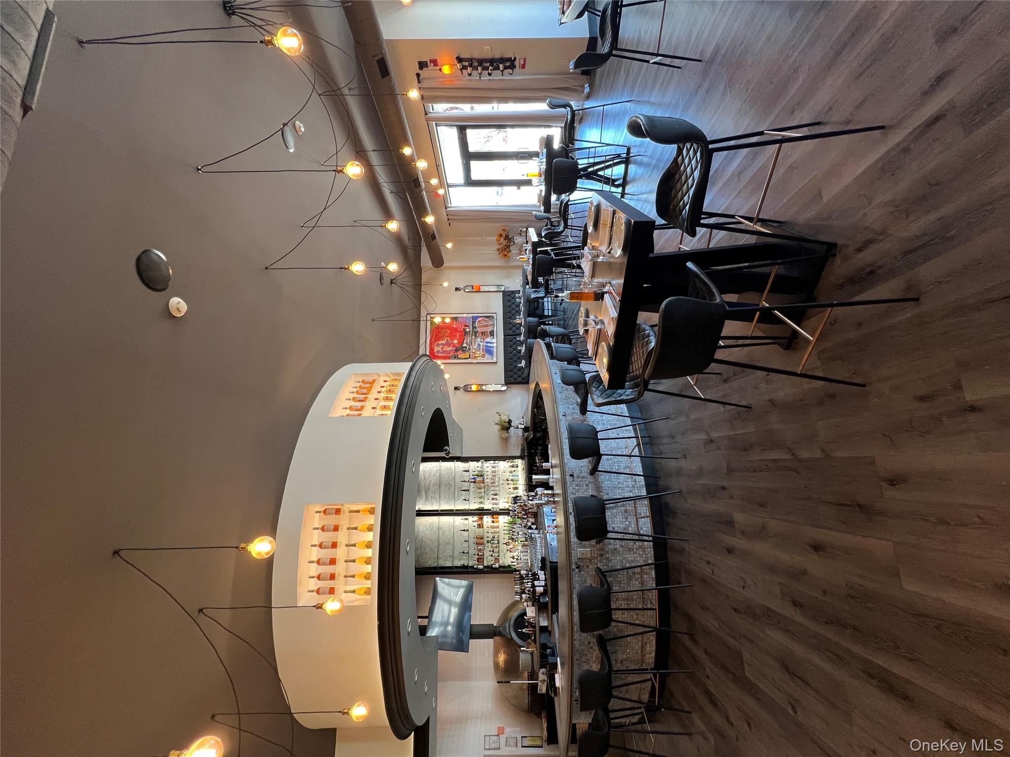 #10 photo, 1083 US Route 9, Fishkill , NY 12524