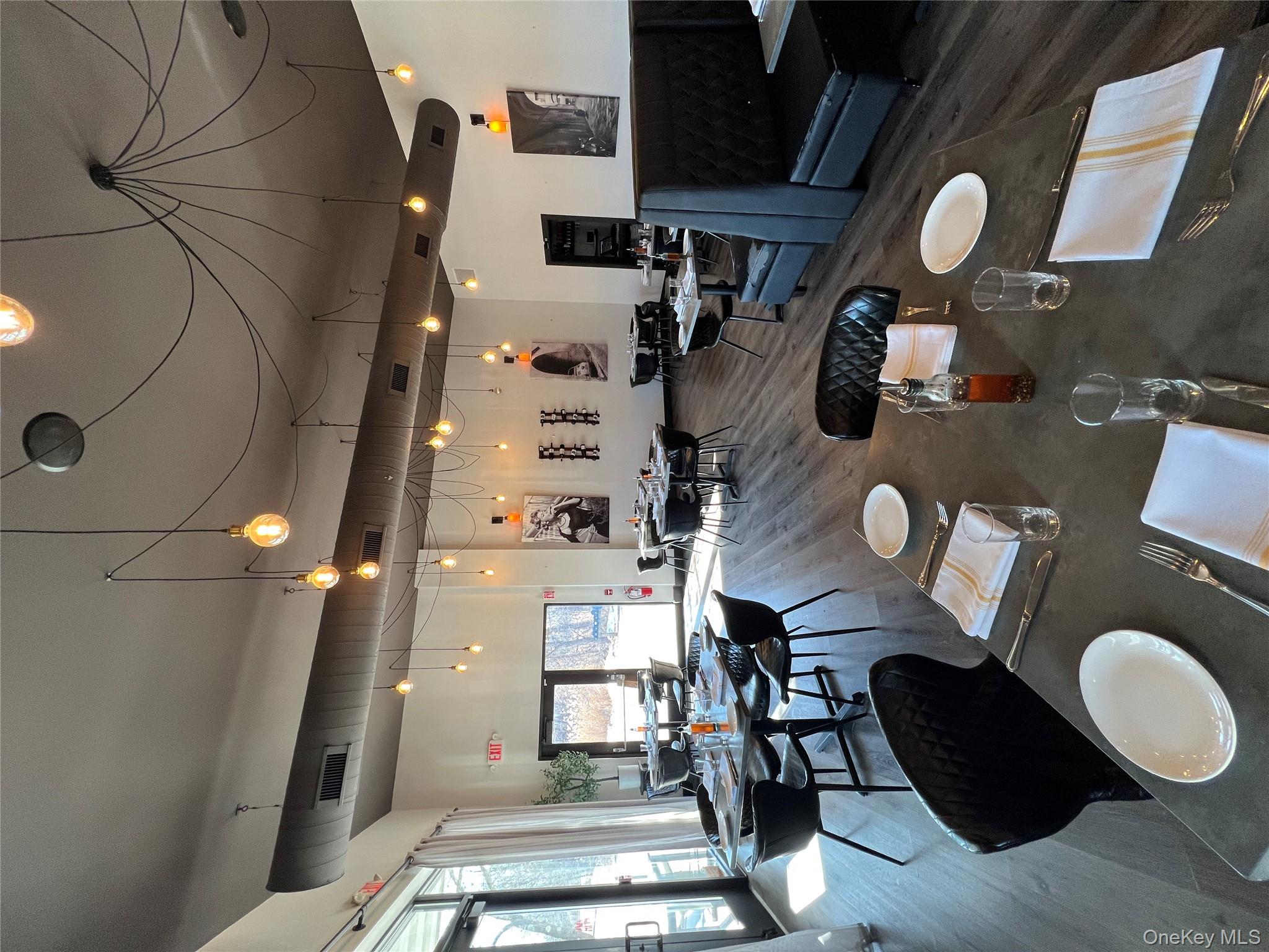 #5 photo, 1083 US Route 9, Fishkill , NY 12524