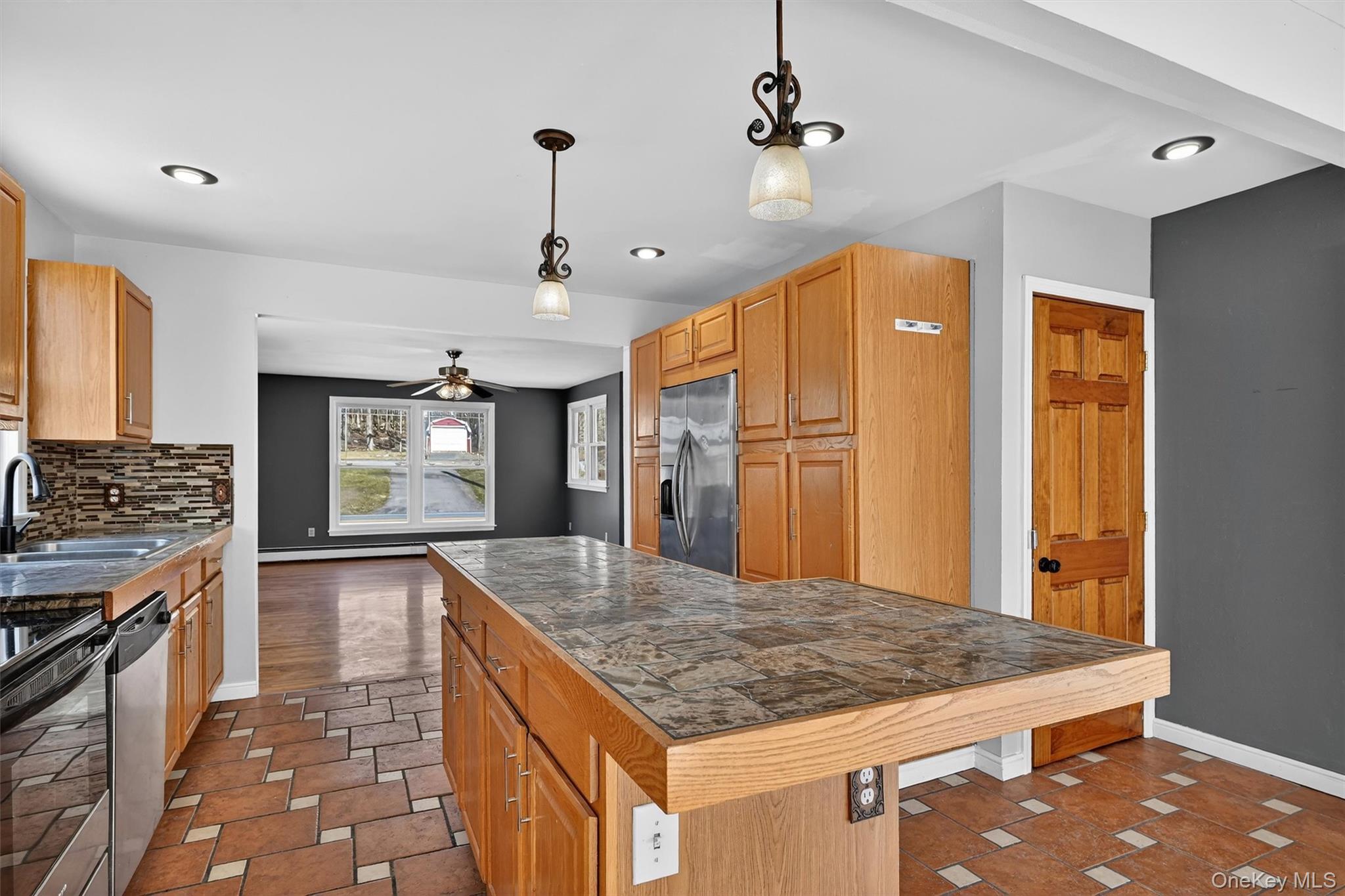 #10 photo, 405 County Route 22, 纽约州 Middletown , NY 10940