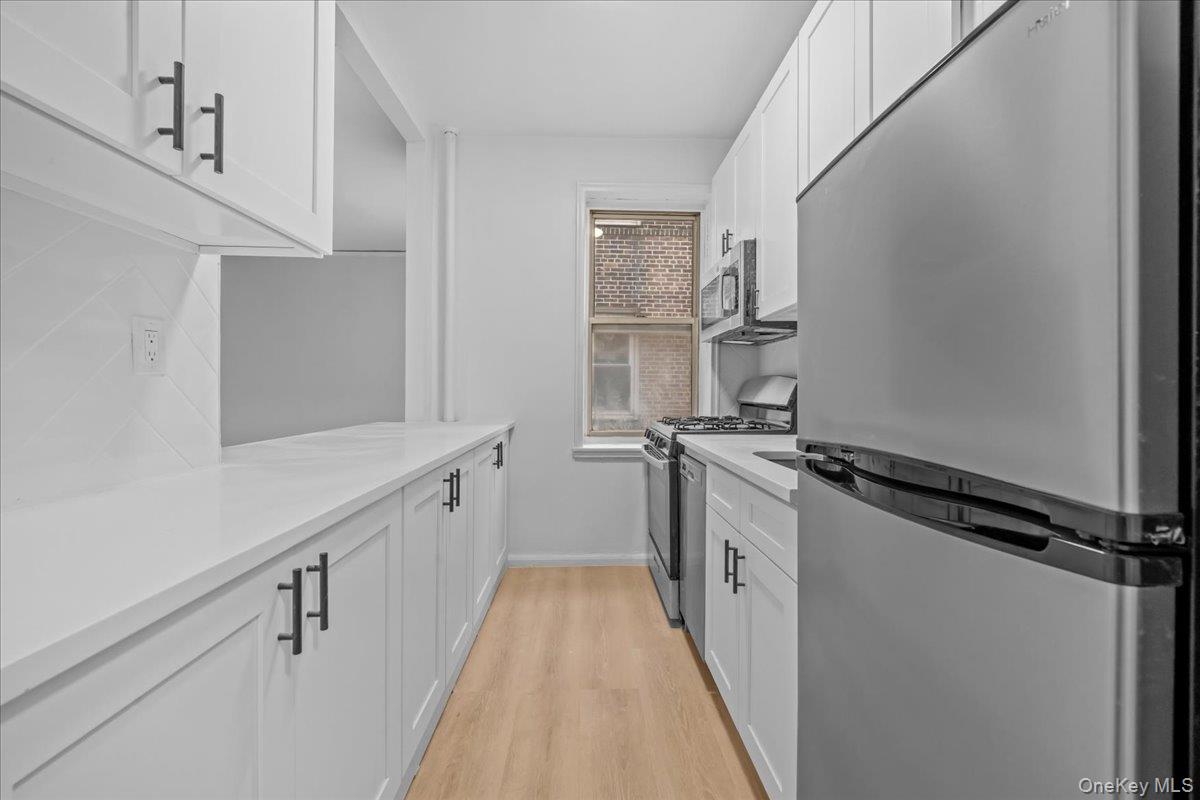 #6 photo, 3810 Greystone Avenue, Bronx , NY 10463