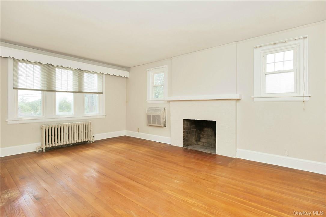 #5 photo, 14 Oakridge Place, Eastchester , NY 10709