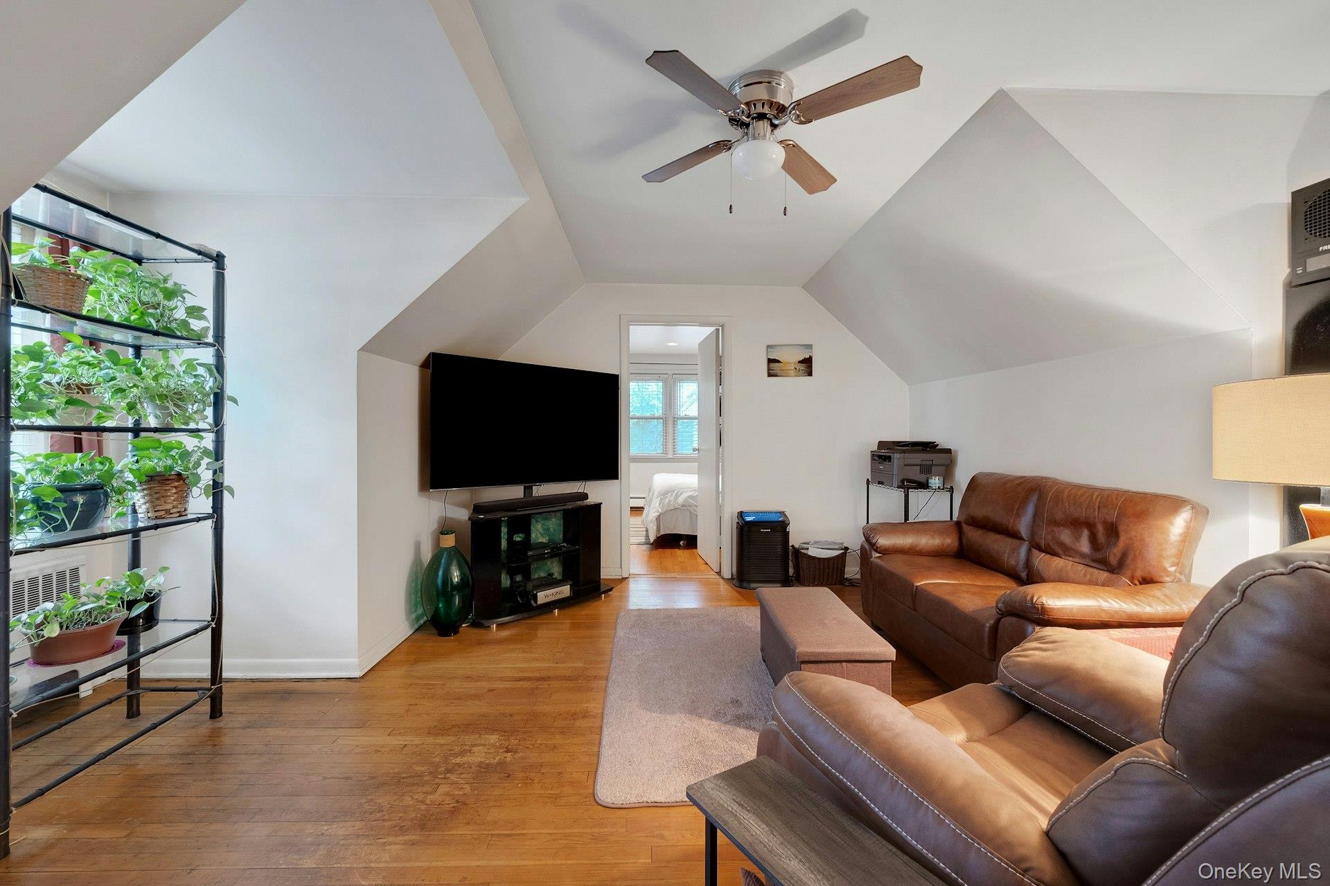 #12 photo, 260 5th Street, Mamaroneck , NY 10543