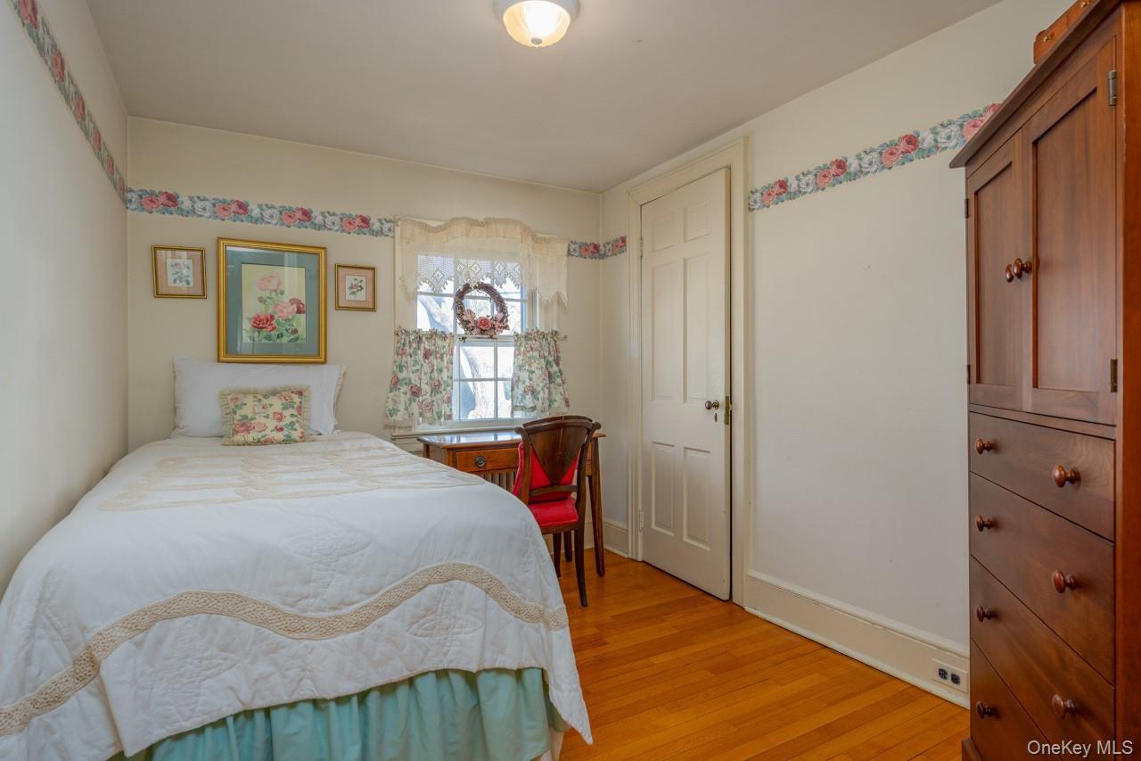 #14 photo, 16 and 16A Brook Street, Suffern , NY 10901