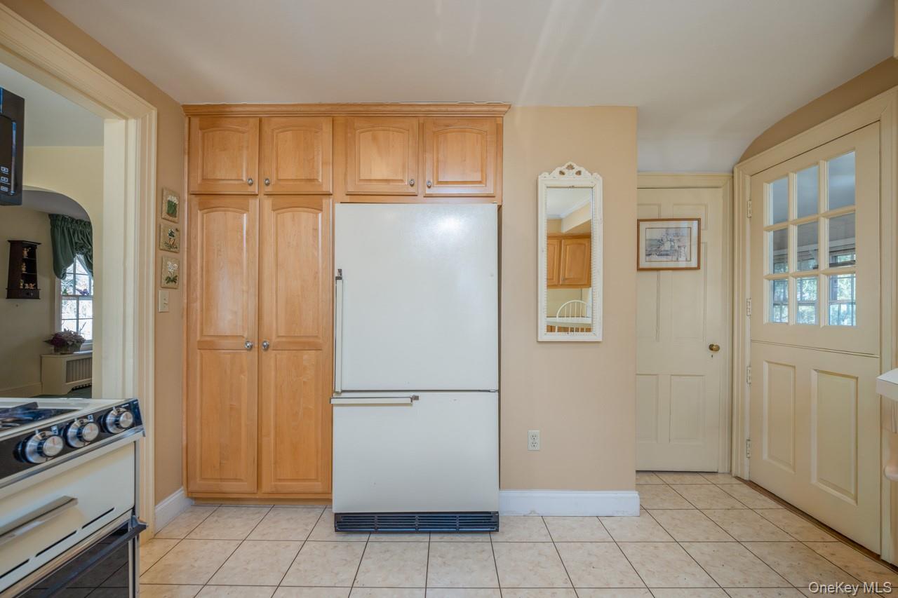 #9 photo, 16 and 16A Brook Street, Suffern , NY 10901