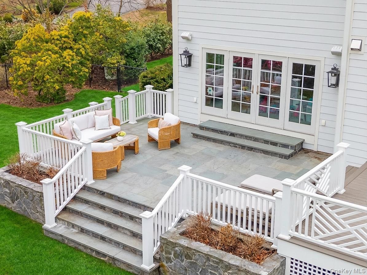 #17 photo, 151 Griffen Avenue, Scarsdale , NY 10583