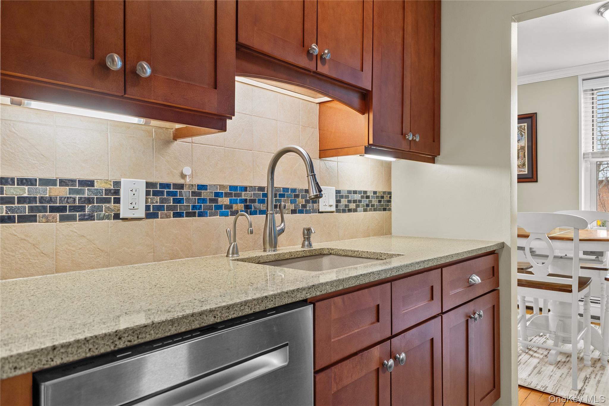 #6 photo, 185 South Midddle Neck Road, ناسو Great Neck , NY 11021