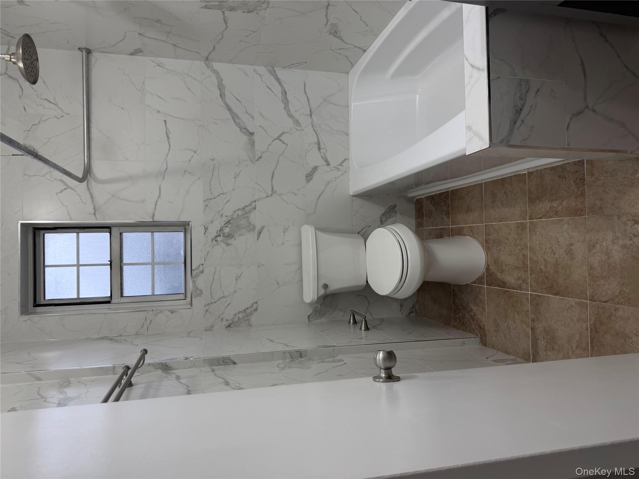 #6 photo, 141-04 77 Ave, קווינס Flushing , NY 11367