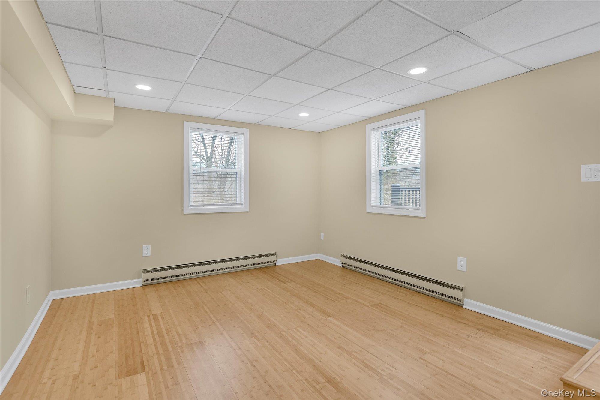 #3 photo, 11 Doris Court, Northport , NY 11768