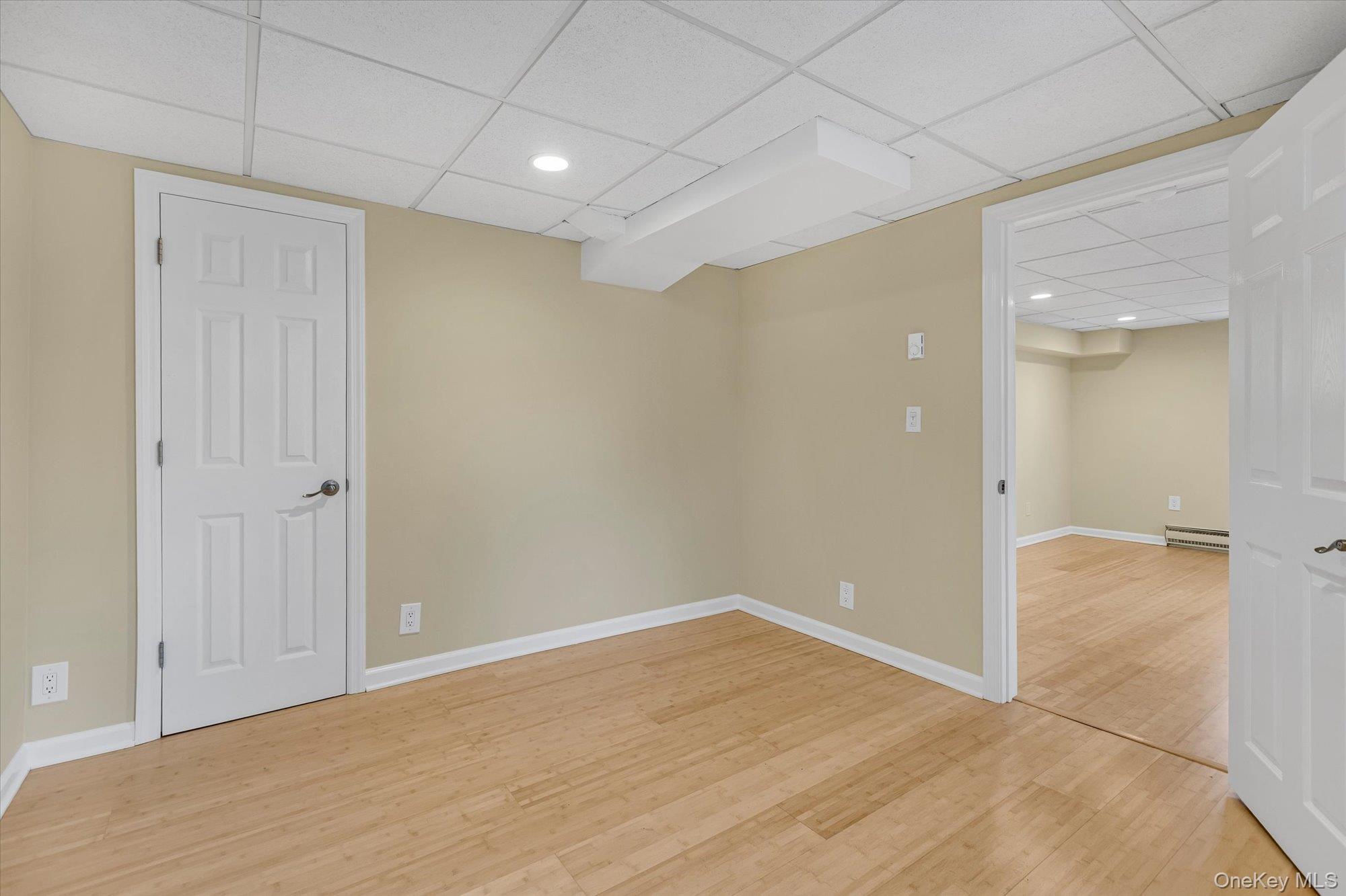 #6 photo, 11 Doris Court, Northport , NY 11768