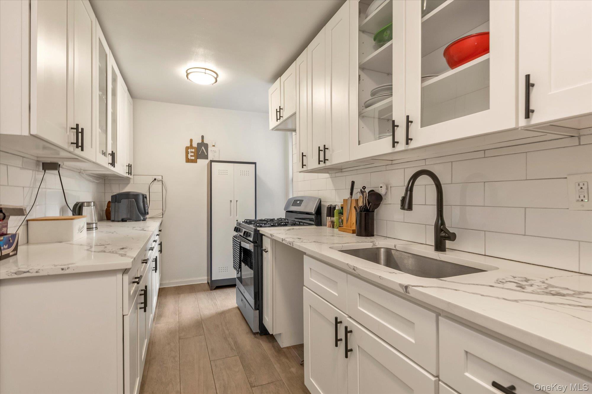 #10 photo, 83-75 Woodhaven Boulevard, Куинс ‖ Woodhaven , NY 11421