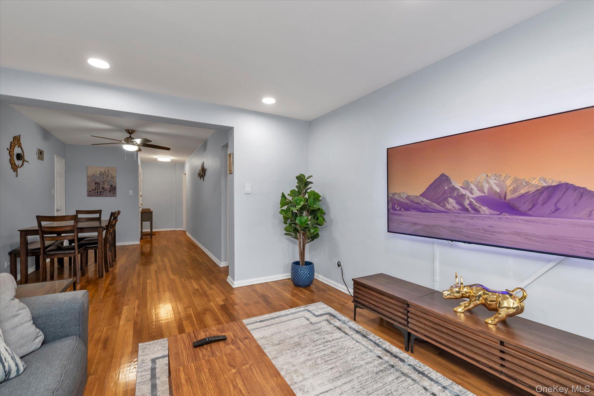 #7 photo, 83-75 Woodhaven Boulevard, Куинс ‖ Woodhaven , NY 11421