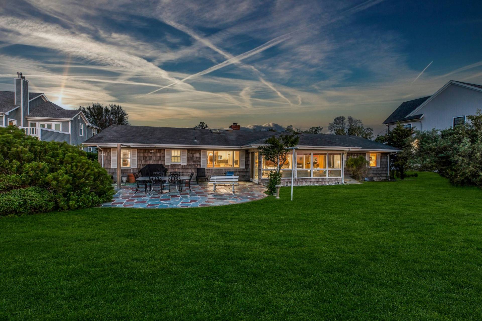 #20 photo, 2100 Sound Drive, سوفولك Greenport , NY 11944