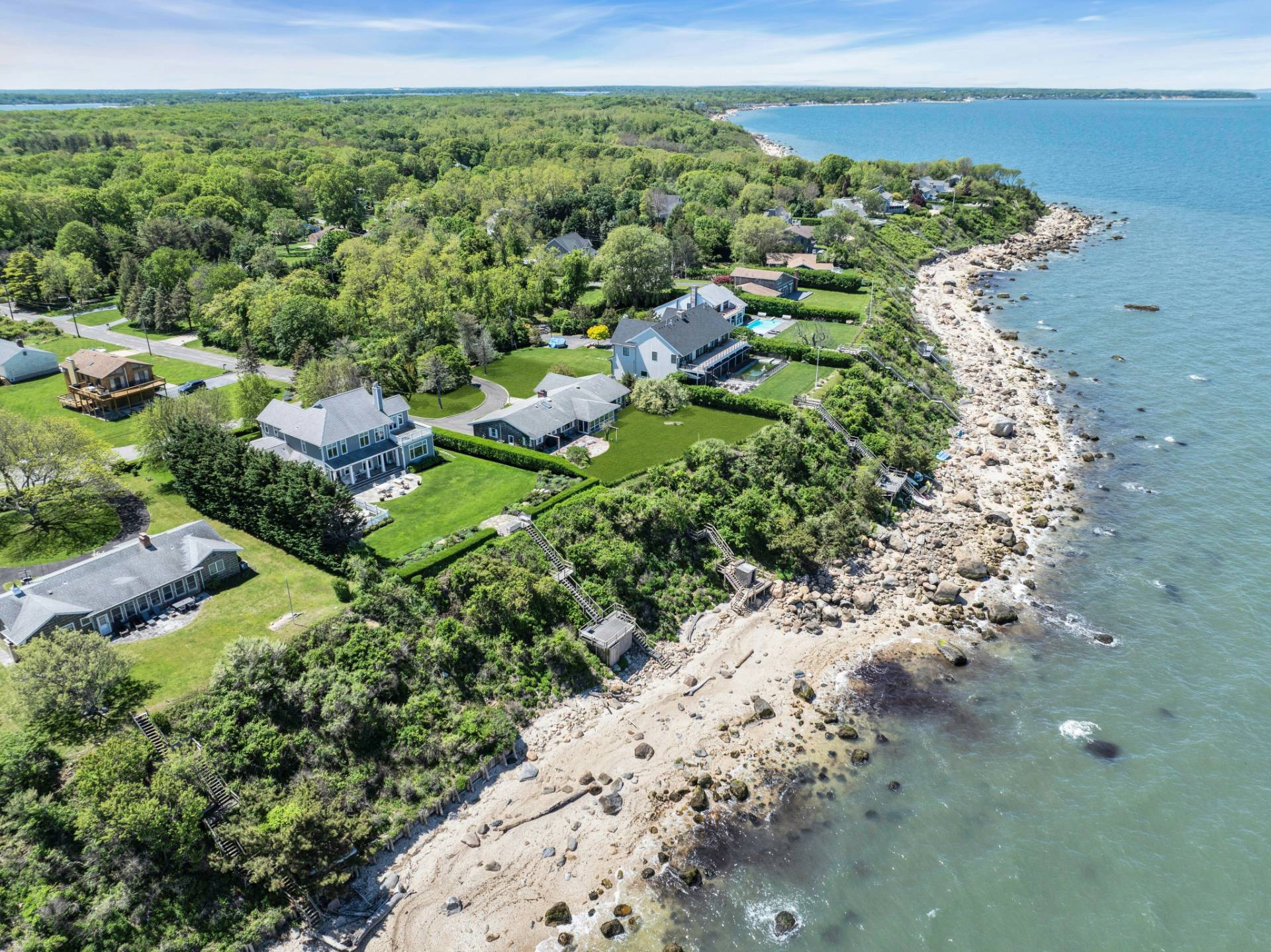 #6 photo, 2100 Sound Drive, سوفولك Greenport , NY 11944