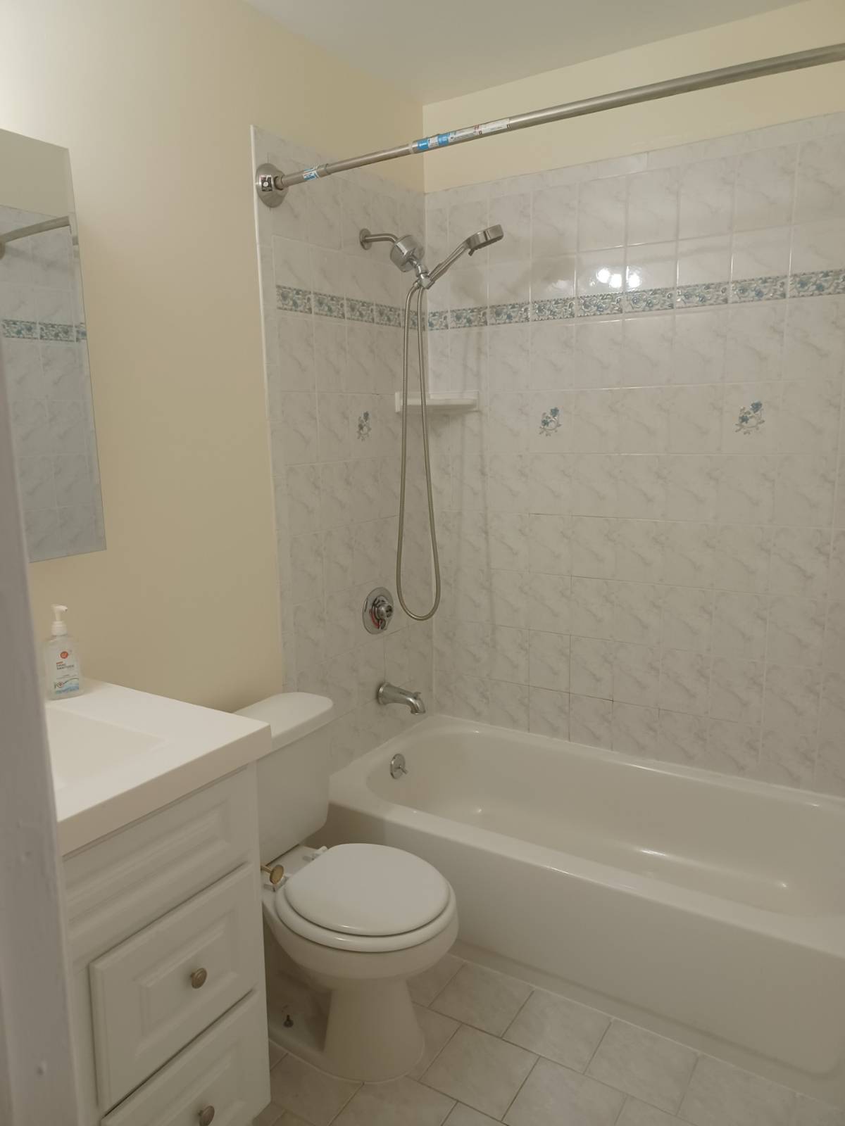 #5 photo, 156-00 78 Street, #2, Howard Beach , NY 11414