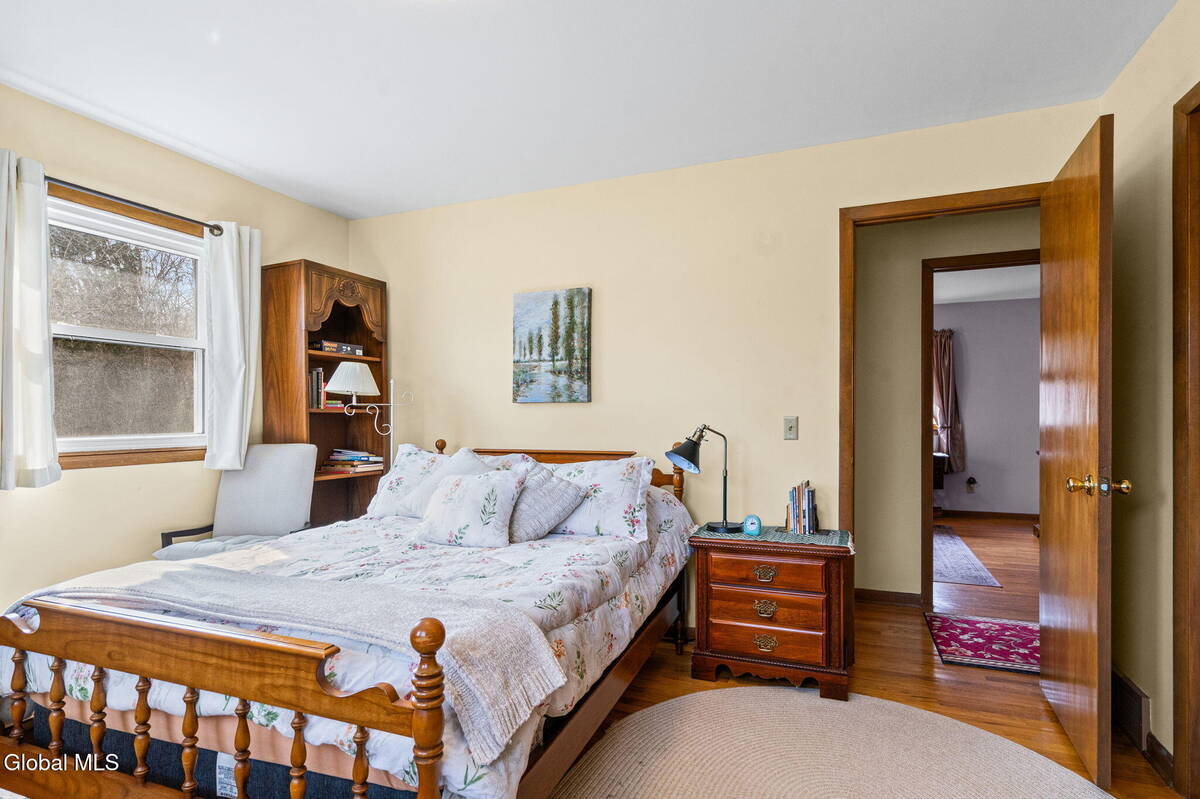 #11 photo, 1111 Rosehill Boulevard, Niskayuna , NY 12309