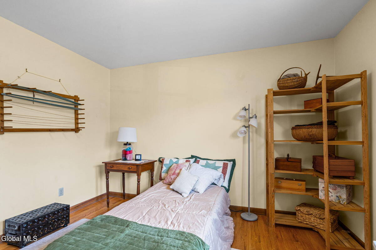 #14 photo, 1111 Rosehill Boulevard, Niskayuna , NY 12309