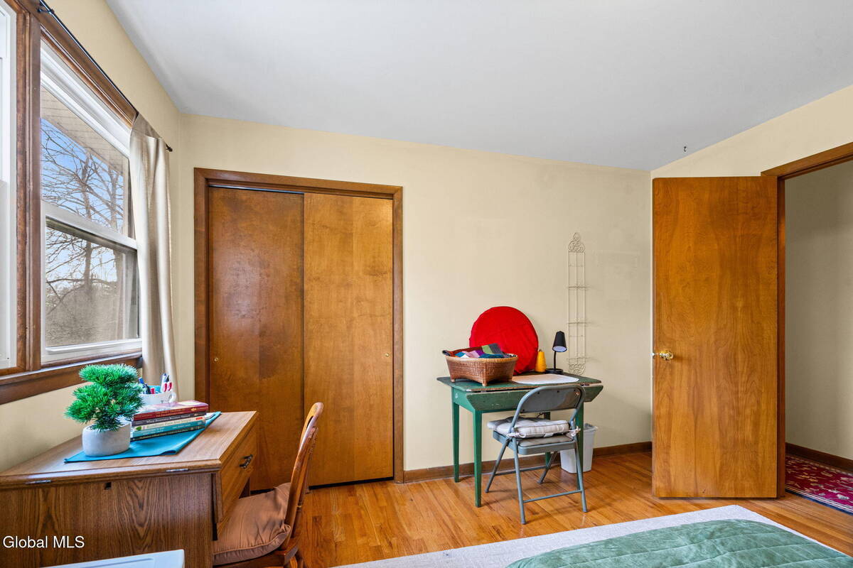 #15 photo, 1111 Rosehill Boulevard, Niskayuna , NY 12309