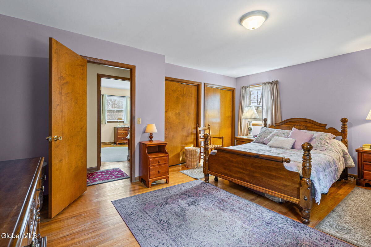 #20 photo, 1111 Rosehill Boulevard, Niskayuna , NY 12309