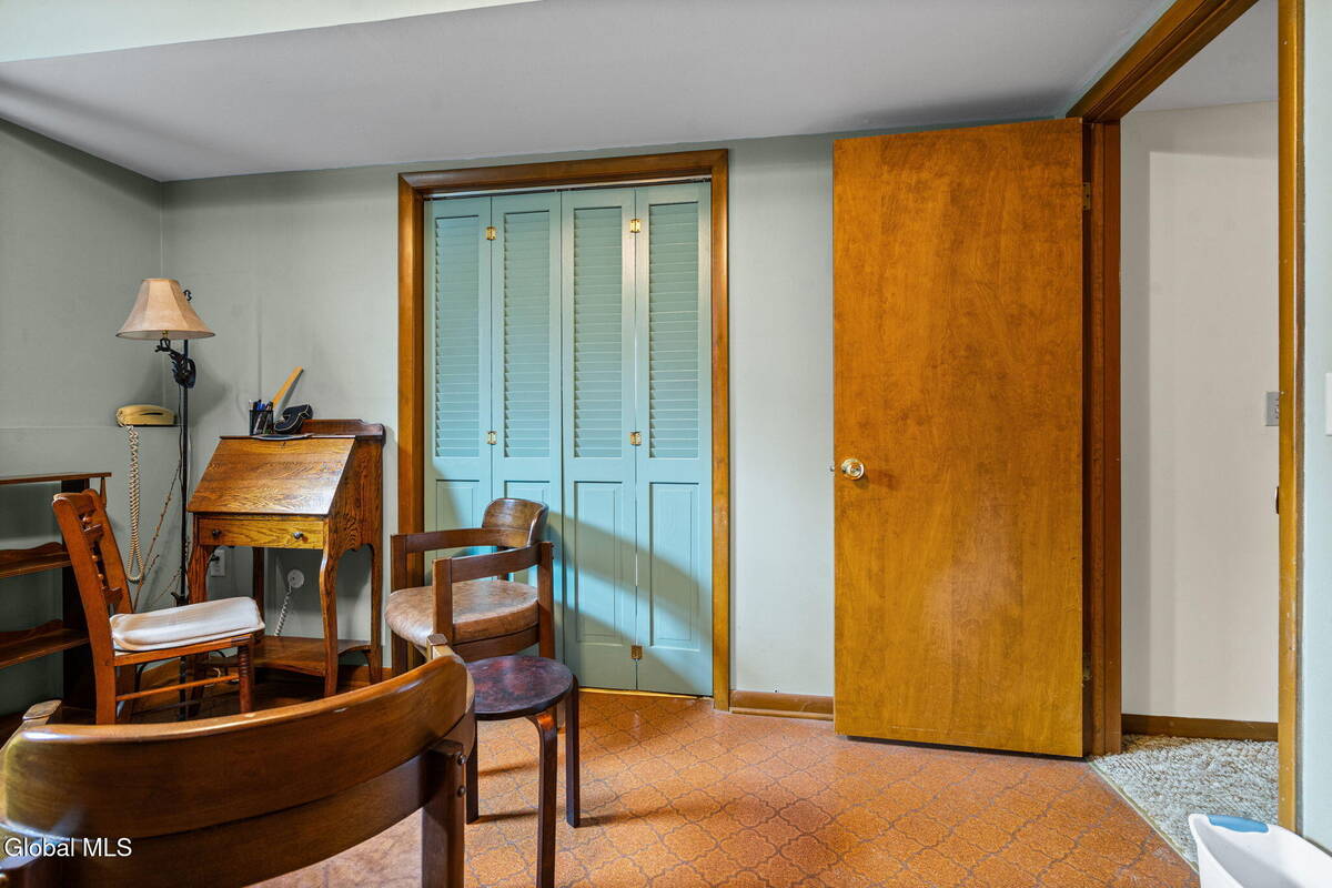 #26 photo, 1111 Rosehill Boulevard, Niskayuna , NY 12309