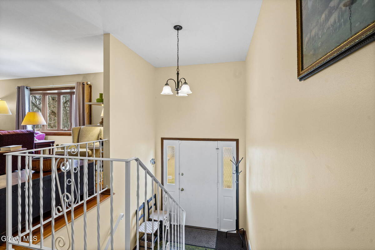 #30 photo, 1111 Rosehill Boulevard, Niskayuna , NY 12309