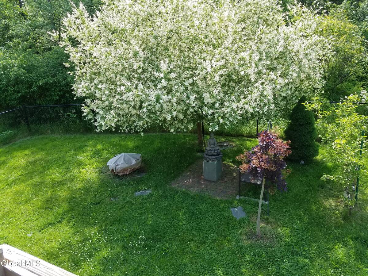 #52 photo, 1111 Rosehill Boulevard, Niskayuna , NY 12309