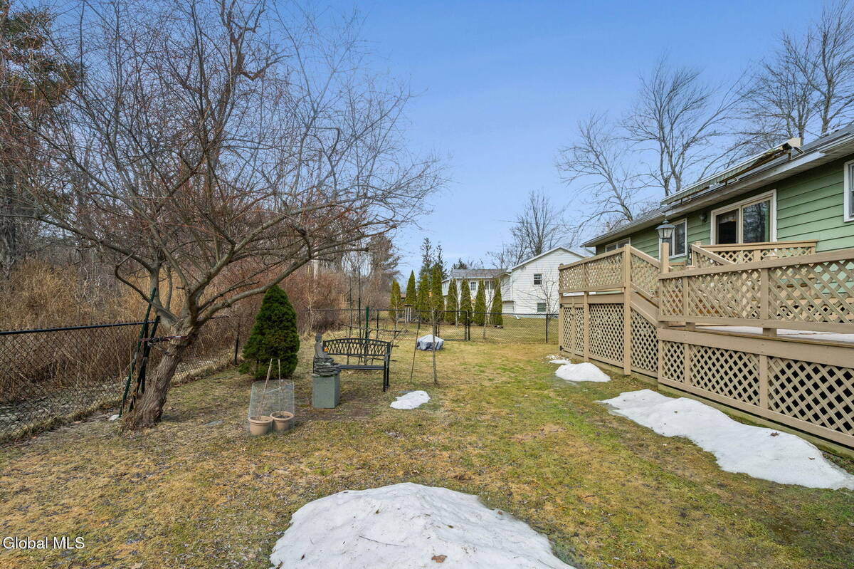 #6 photo, 1111 Rosehill Boulevard, Niskayuna , NY 12309