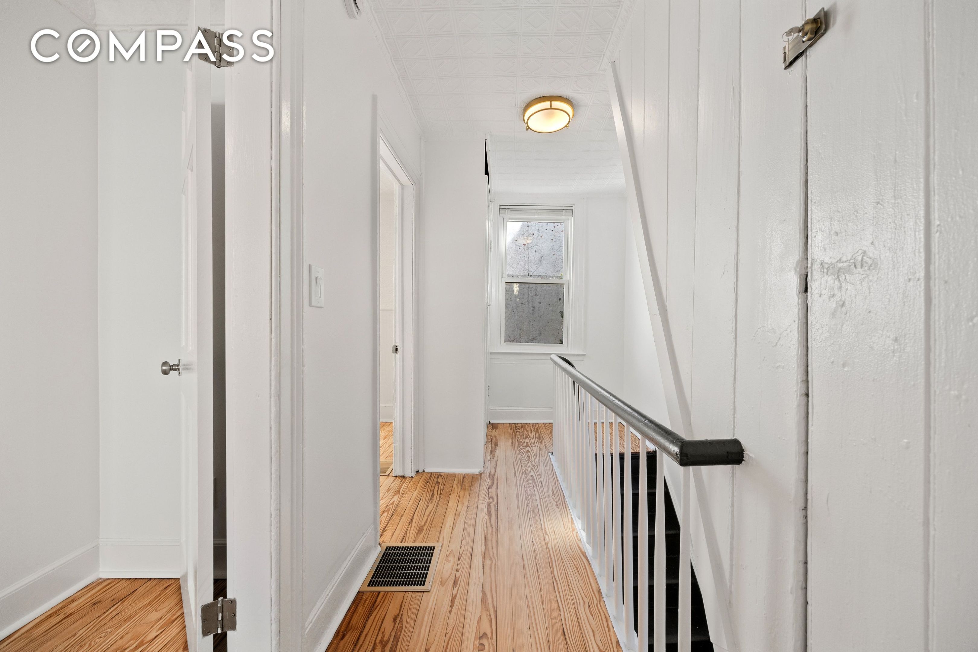 #12 photo, Brooklyn, Williamsburg , NY 11211