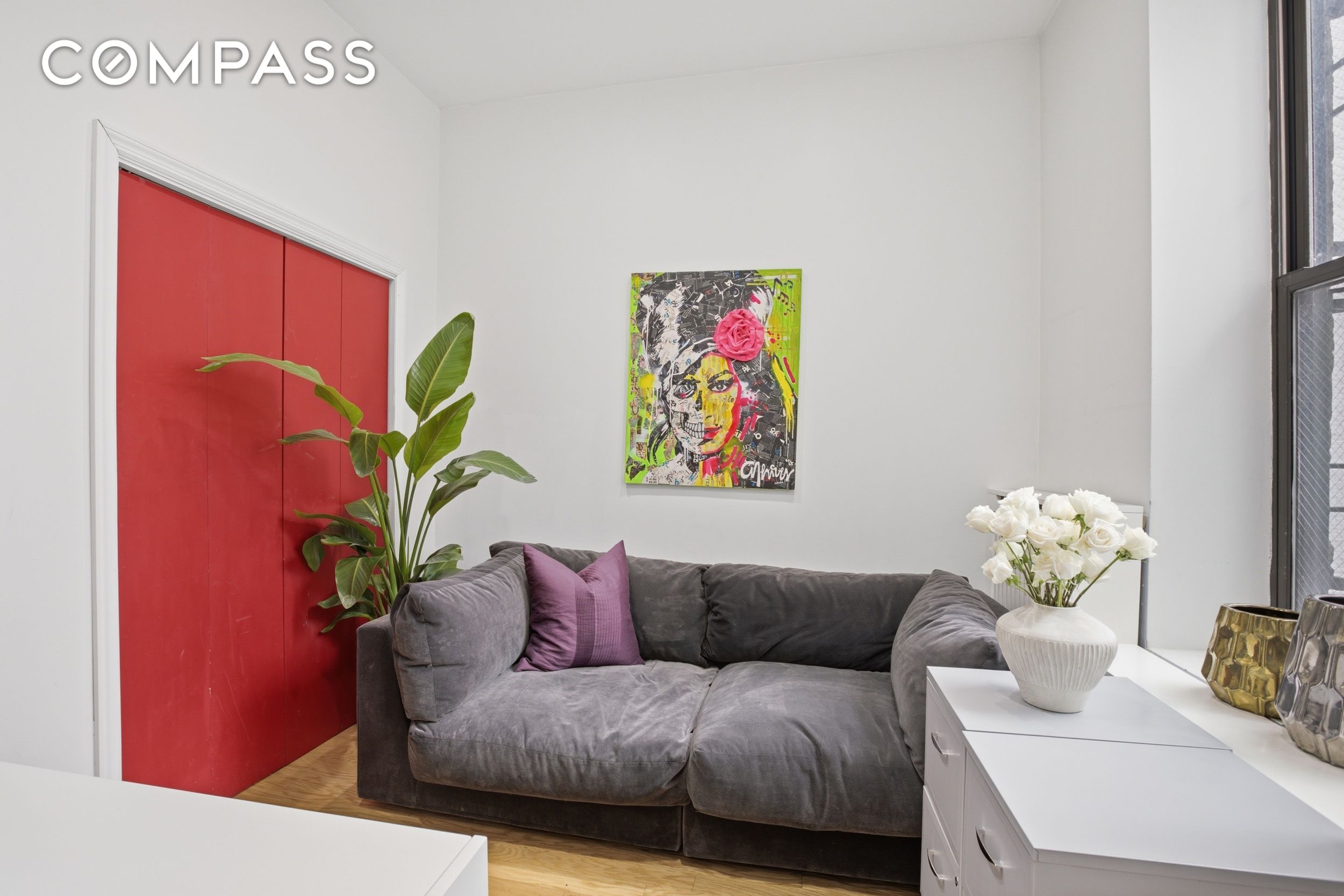 #9 photo, 35 E 20th Street, מנהטן Flatiron , NY 10010