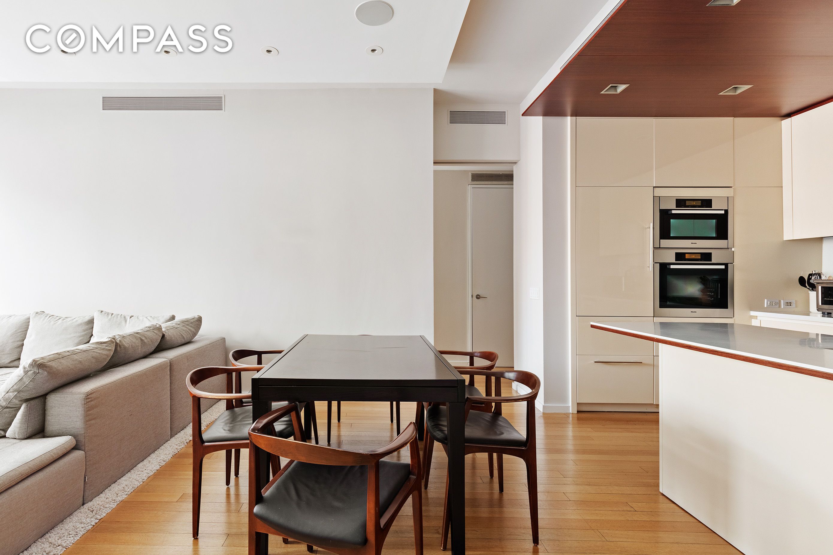 #4 photo, 122 Greenwich Avenue, West Village , NY 10011