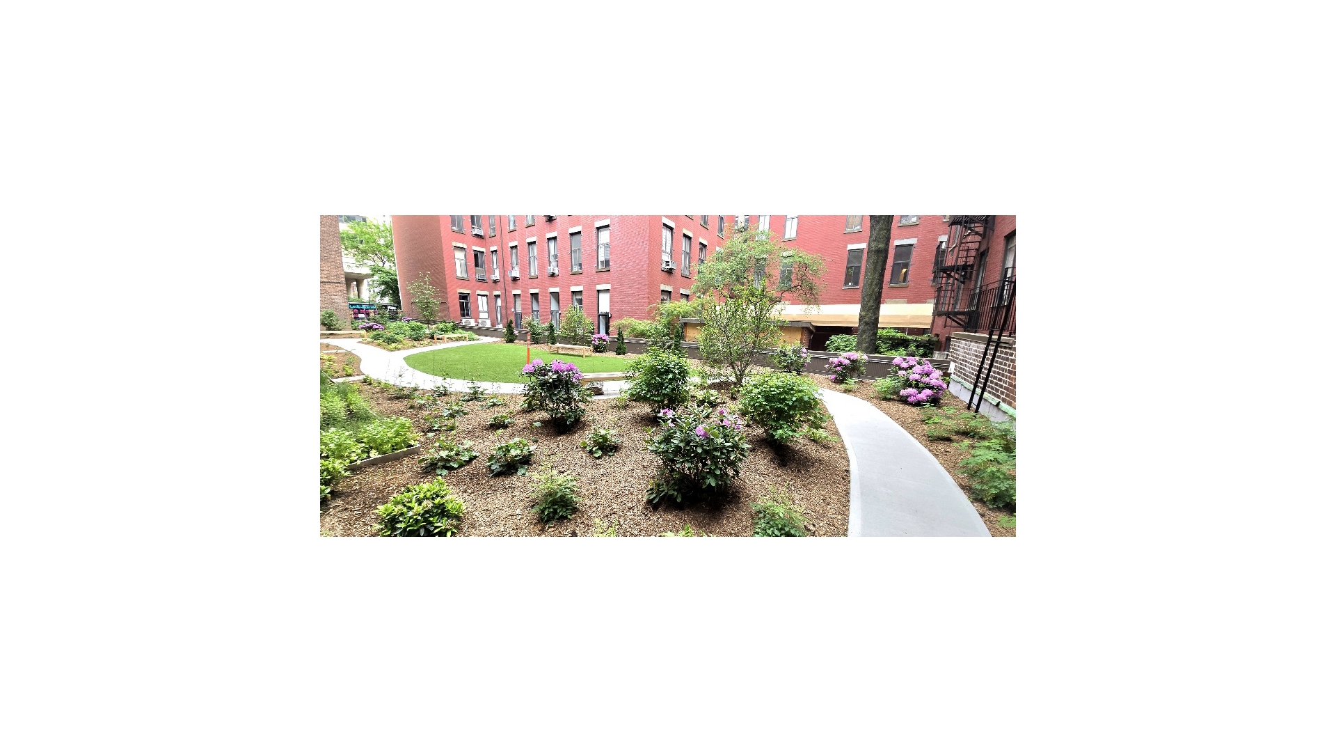 #7 photo, 54 E 8TH Street, Greenwich Village , NY 10003