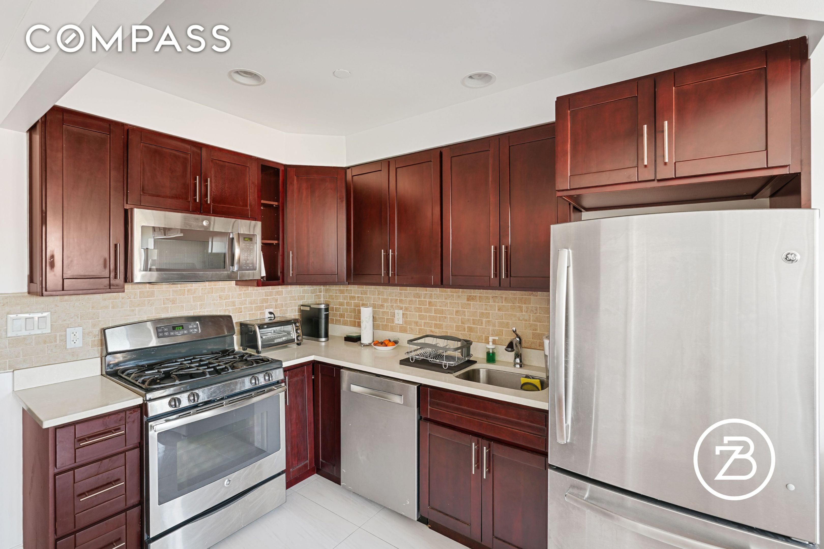 #6 photo, 456 W 167th Street, מנהטן Washington Heights , NY 10032