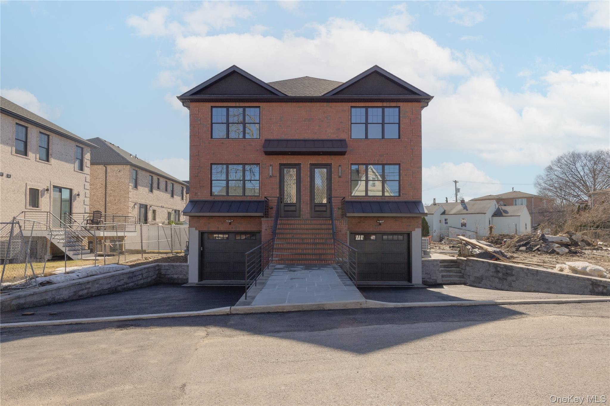 #1 photo, 7 Victoria Lane, Yonkers , NY 10701