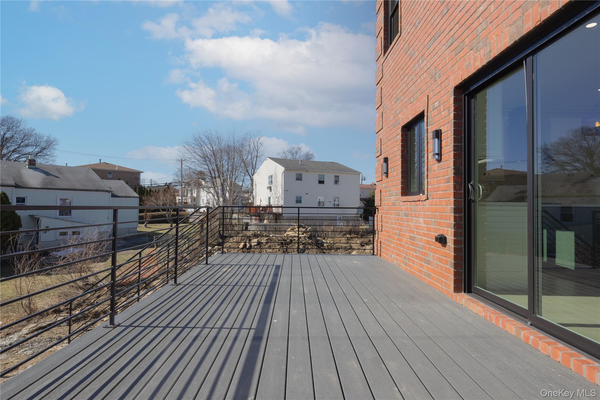 #15 photo, 7 Victoria Lane, Yonkers , NY 10701