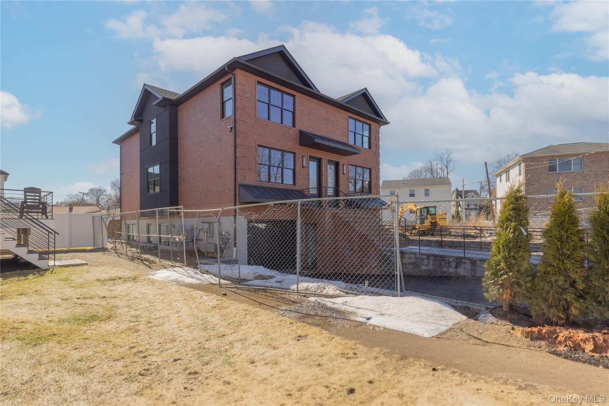 #1 photo, 7 Victoria Lane, Yonkers , NY 10701