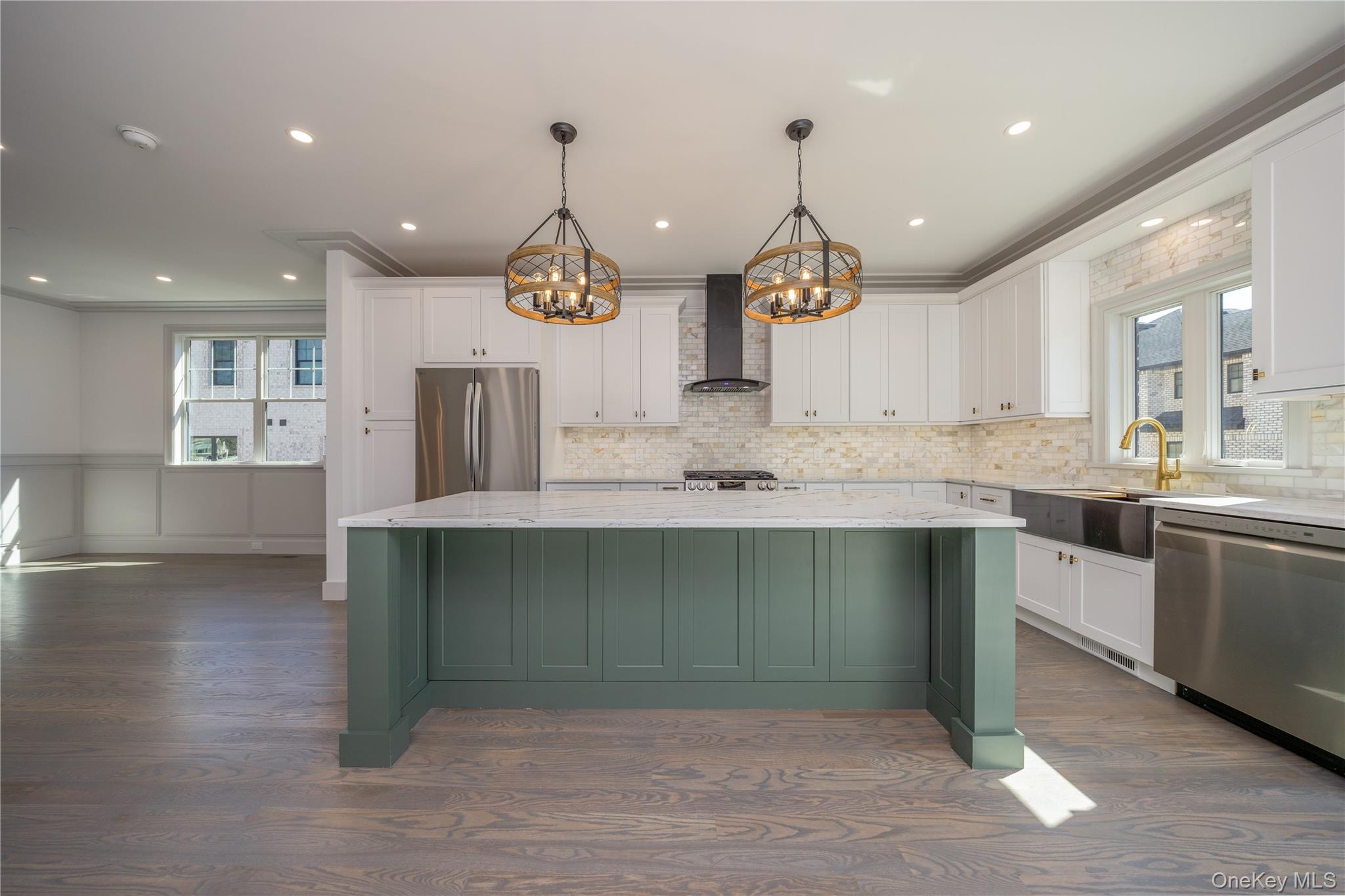 #18 photo, 7 Victoria Lane, Yonkers , NY 10701