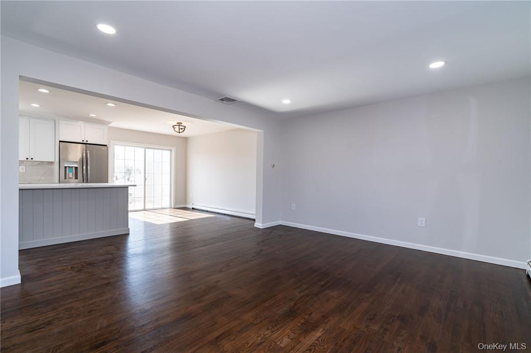 #5 photo, 35 Harrison Avenue, Harrison , NY 10528