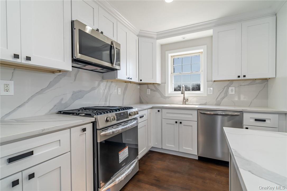 #9 photo, 35 Harrison Avenue, Harrison , NY 10528