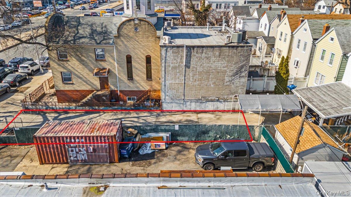 #5 photo, 104-33 Atlantic Avenue, Richmond Hill , NY 11418