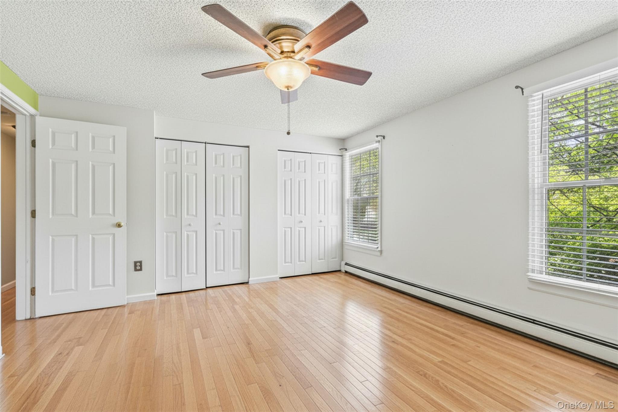 #13 photo, 21 Foreston Circle, מחוז סאפוק Manorville , NY 11949