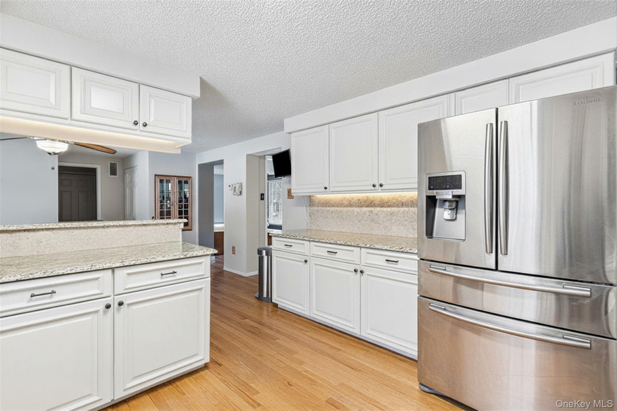 #6 photo, 21 Foreston Circle, מחוז סאפוק Manorville , NY 11949