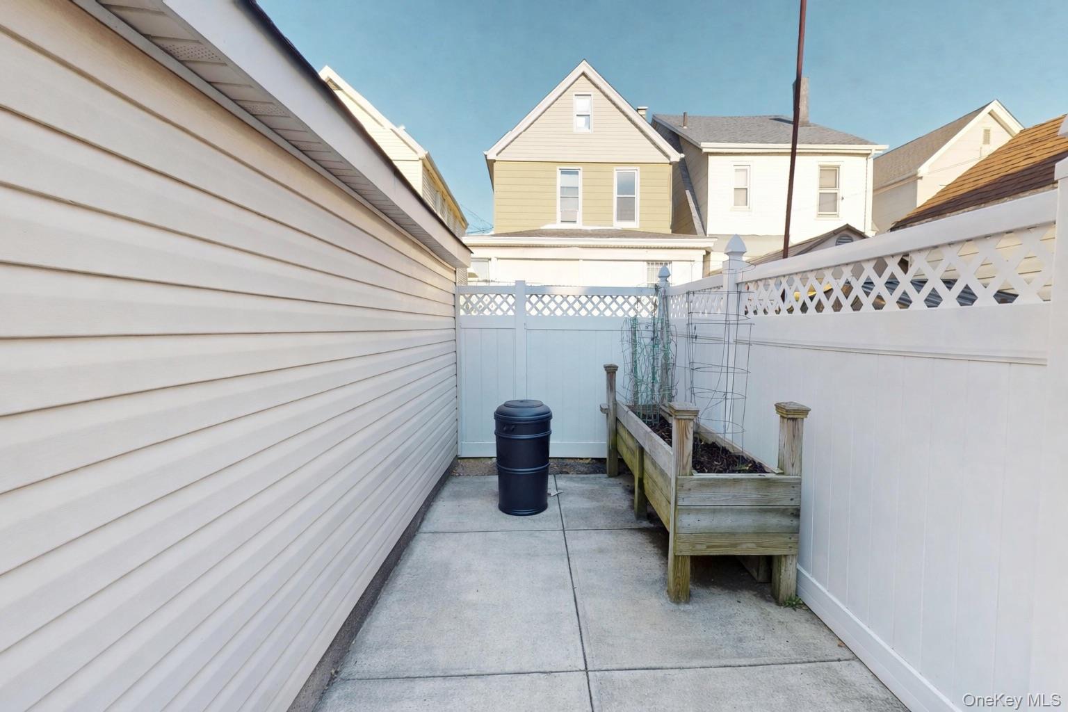 #4 photo, 10713 115th Street, 皇后区 Richmond Hill S. , NY 11419