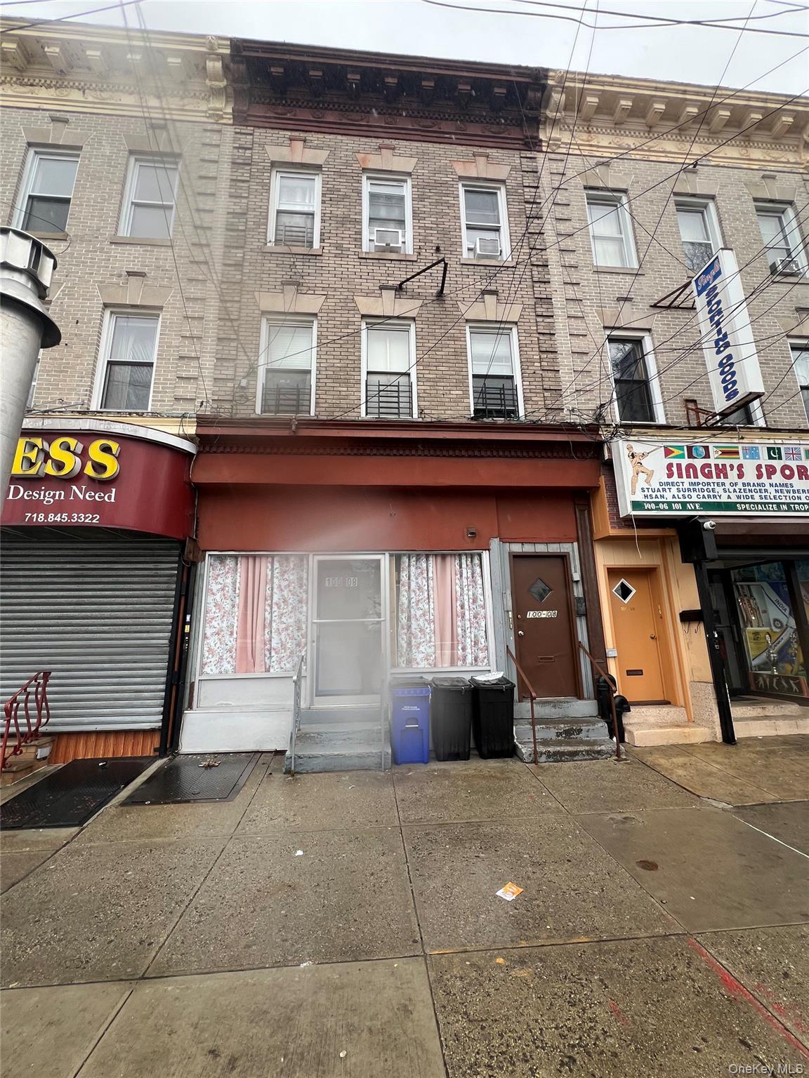 #1 photo, 10008 101st Avenue, קווינס Ozone Park , NY 11416