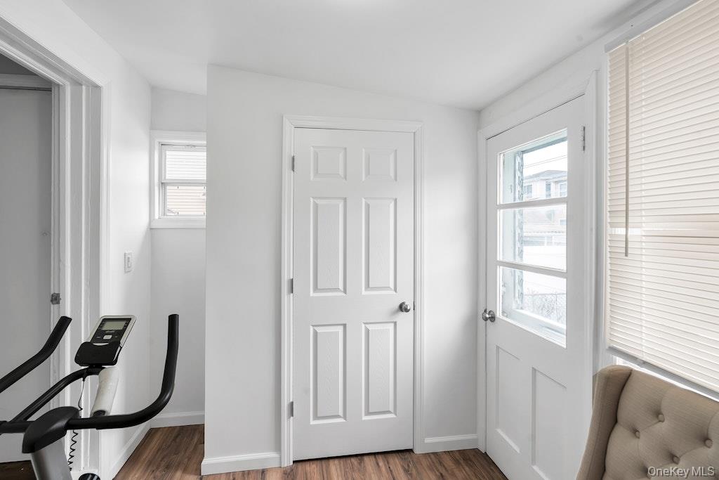 #13 photo, 41 Jerome Avenue, নাসাউ কাউন্টি Mineola , NY 11501