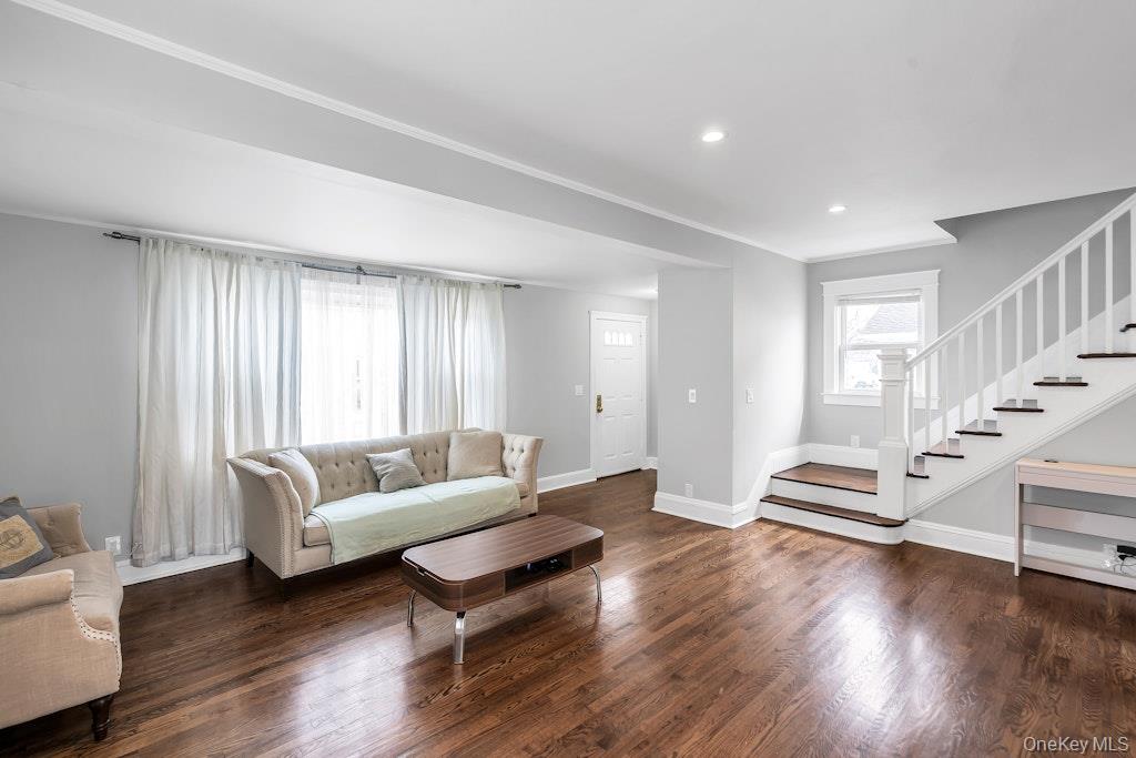 #6 photo, 41 Jerome Avenue, নাসাউ কাউন্টি Mineola , NY 11501