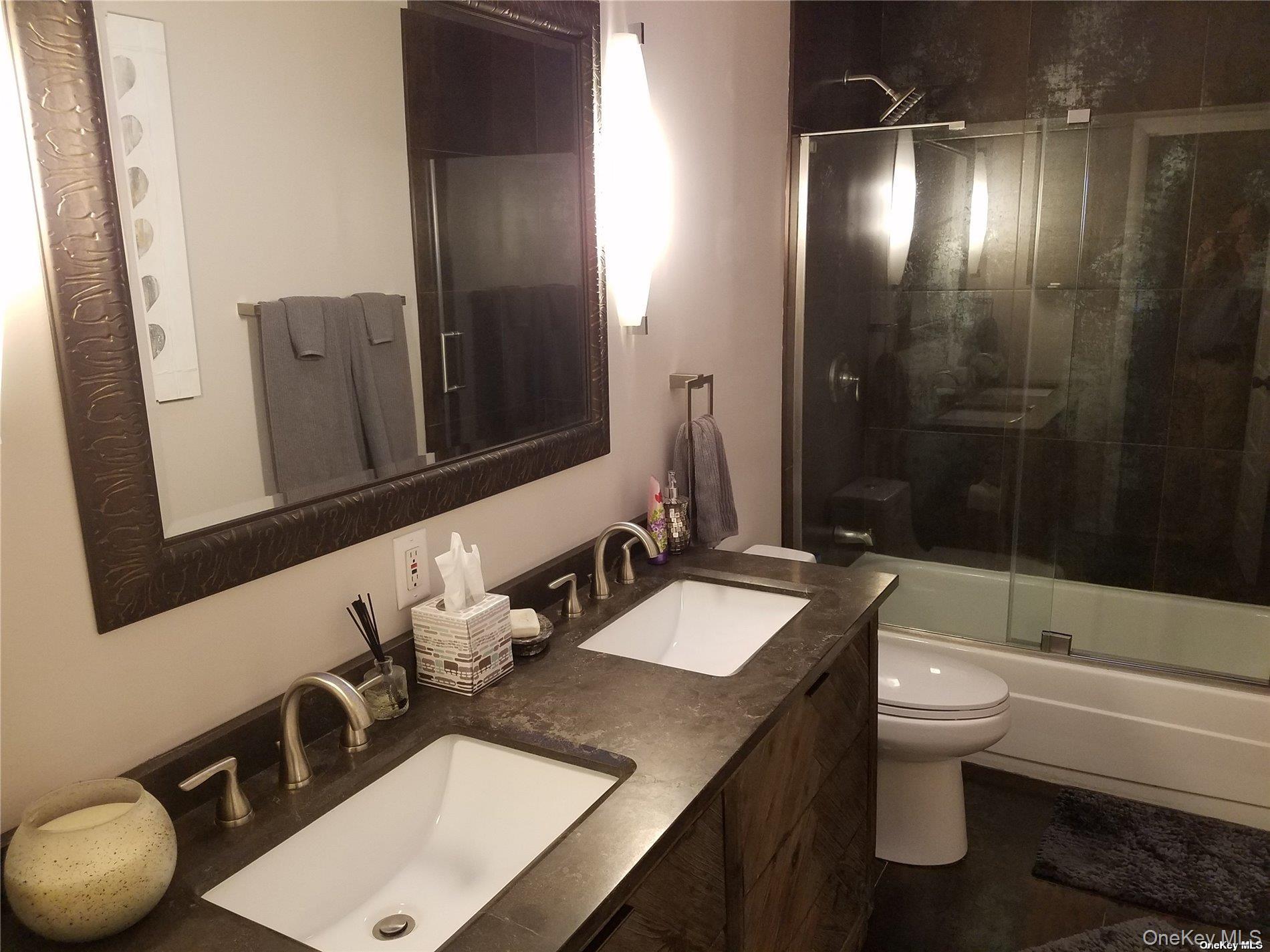 #13 photo, 73 Spinney Road, מחוז סאפוק East Quogue , NY 11942