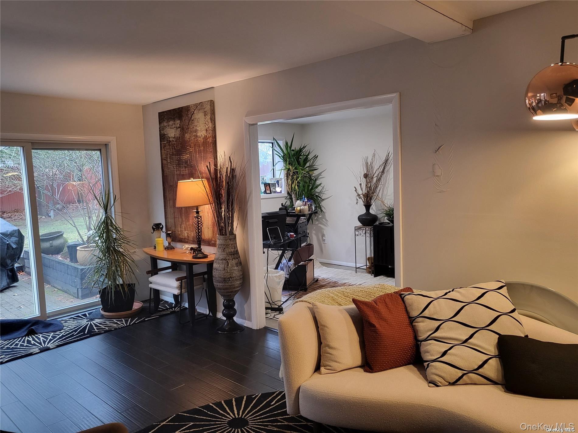 #17 photo, 73 Spinney Road, מחוז סאפוק East Quogue , NY 11942