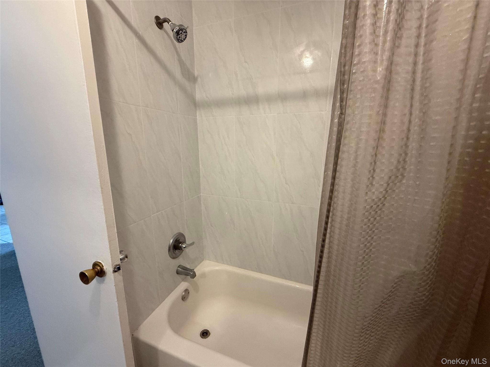 #8 photo, 26 Cooper Road, Poughkeepsie , NY 12603