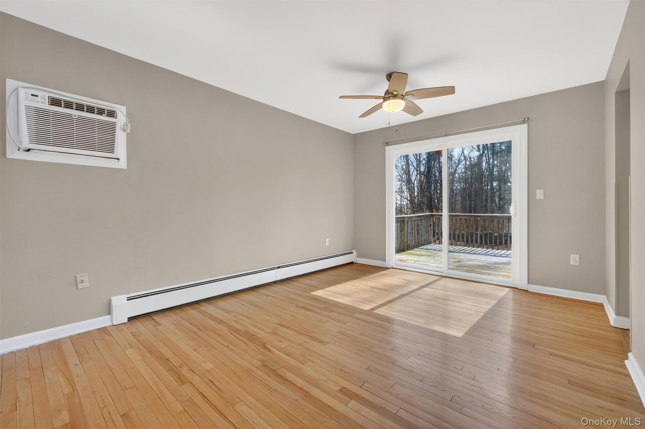 #10 photo, 19 Split Tree Drive, New Windsor , NY 12553