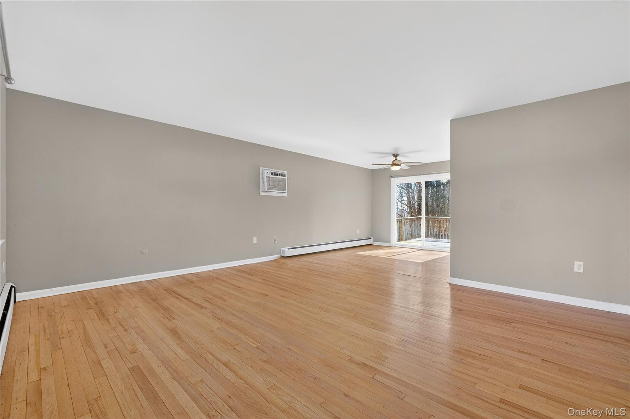 #9 photo, 19 Split Tree Drive, New Windsor , NY 12553